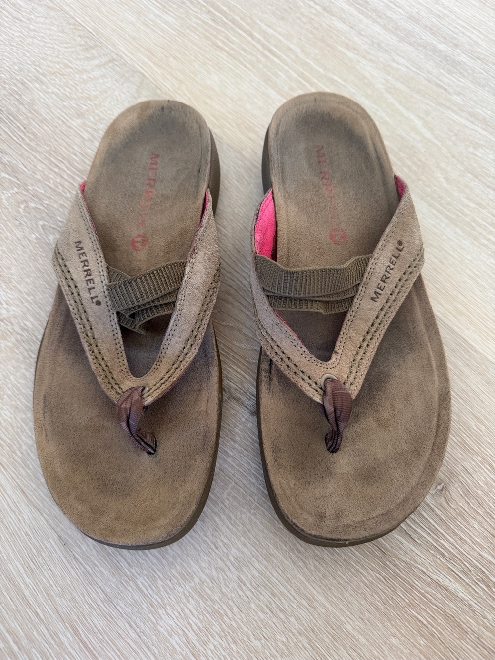 Merrell Brown Suede Thong Sandals with Pink Lining